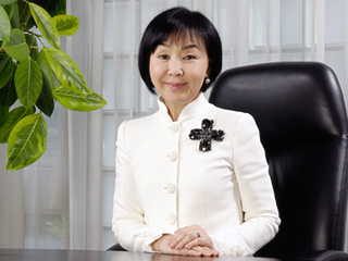 アートチャイルドケア株式会社 代表取締役会長 寺田 千代乃