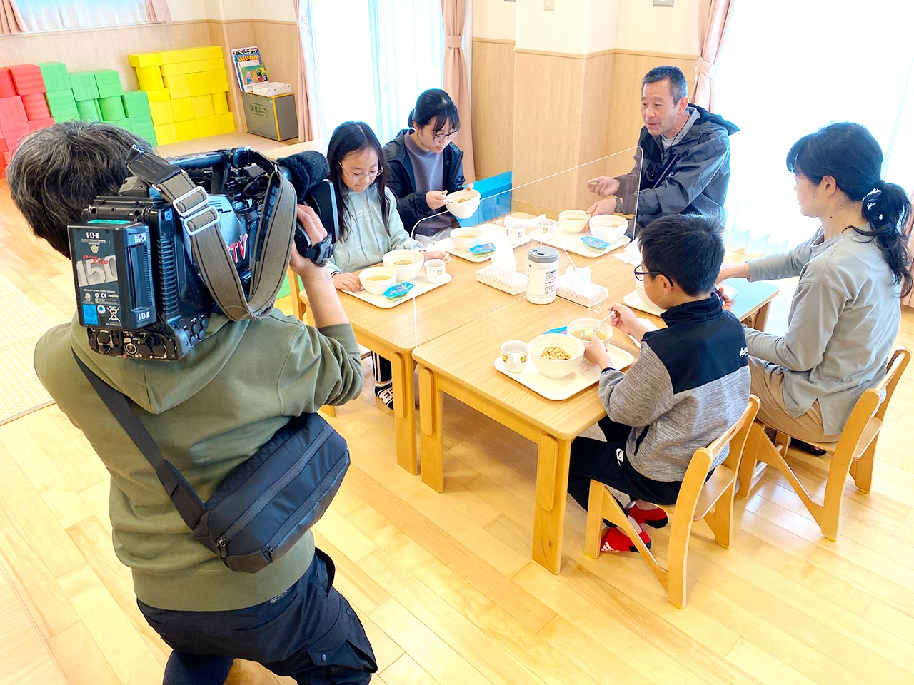 アートみんなの食堂もとまち