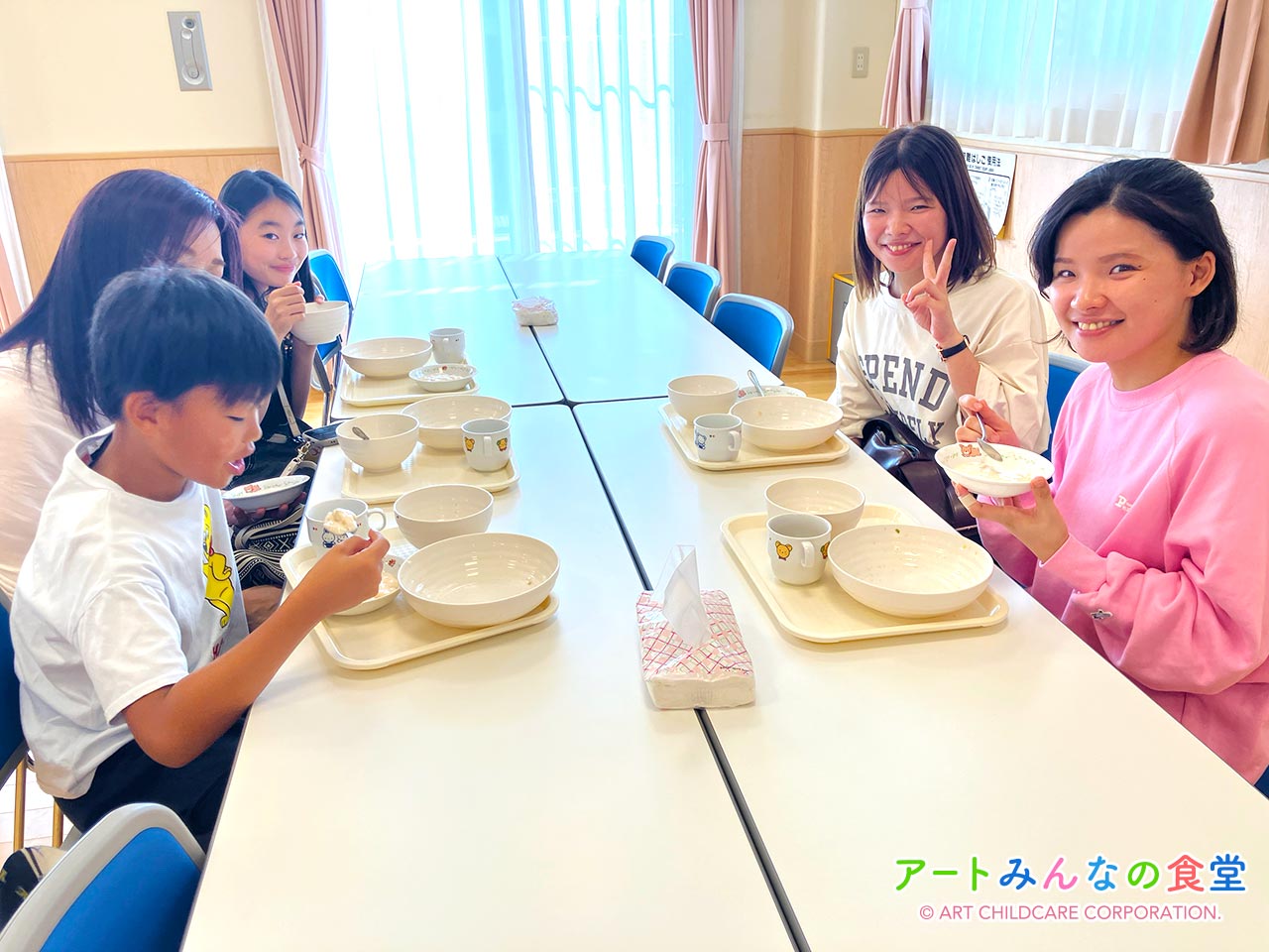 アートみんなの食堂もとまち